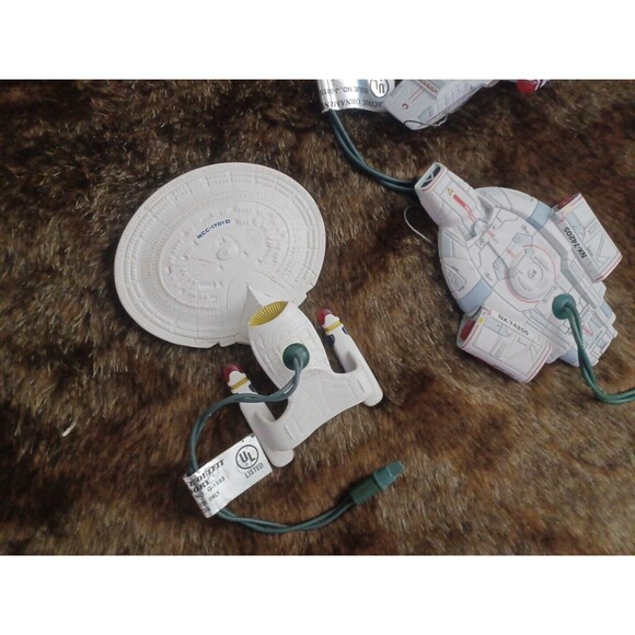 Star Trek Star Ship Lot Of 4 Hallmark Christmas Ornaments 90's - Picture 5 of 9